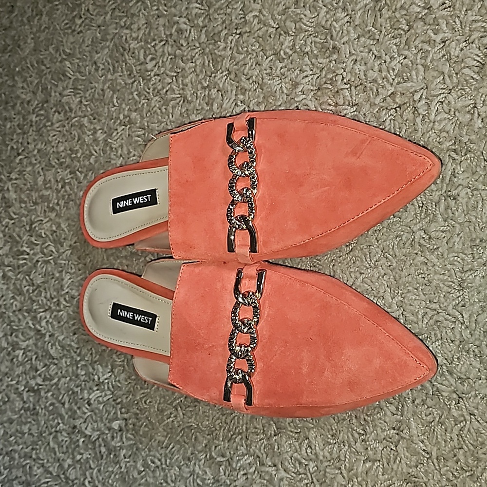 Nine West slip on Mules